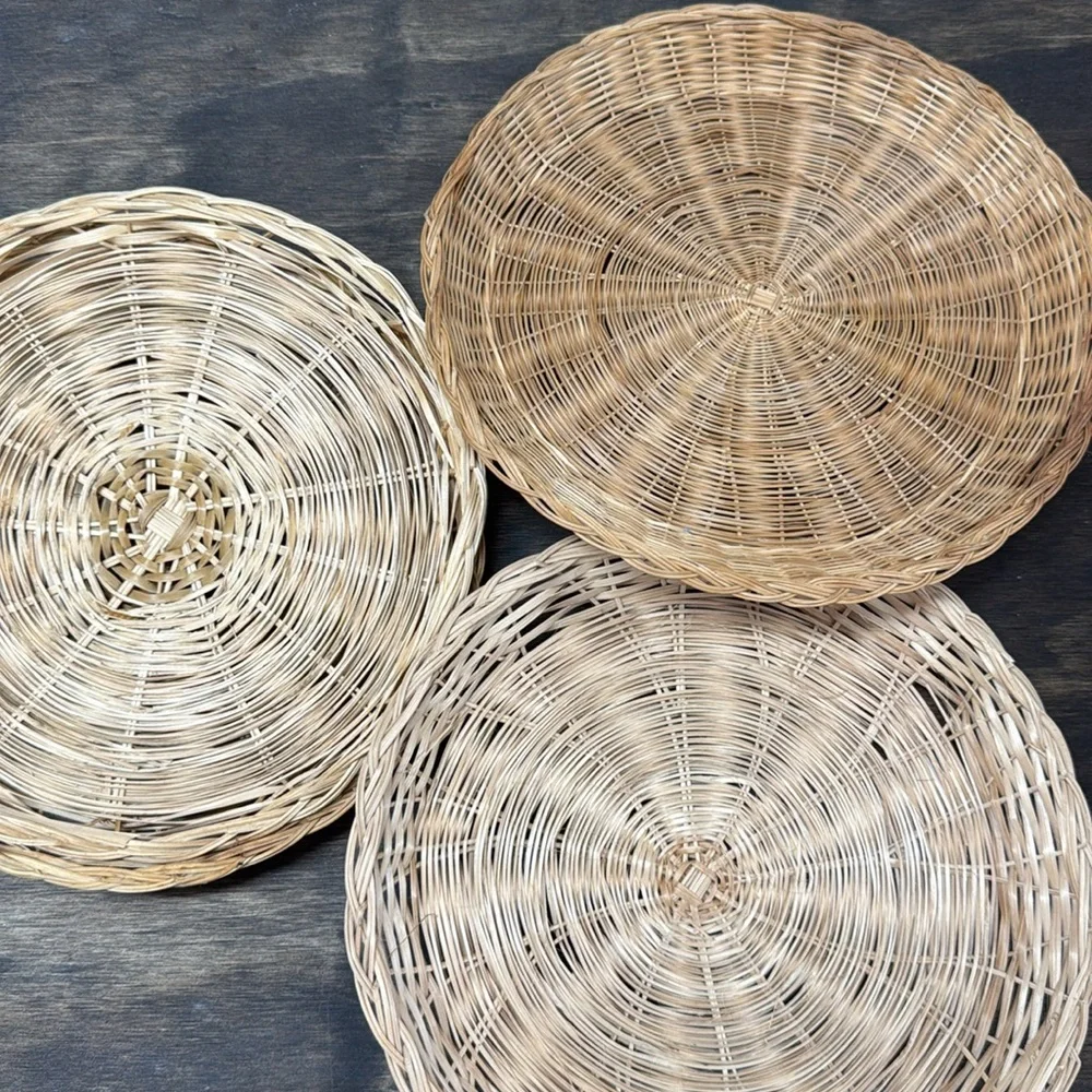 Wicker paper plate holder / or basket wall decor (set of 4)